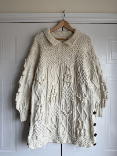 Vintage hand knitted cream - hand,