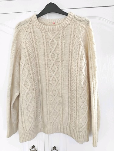 Handmade hand knitted - knitted, 🤎