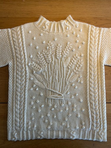 Vintage hand knitted aran - hand,
