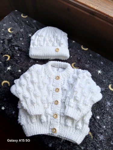 Hand knitted baby aran - aran, set